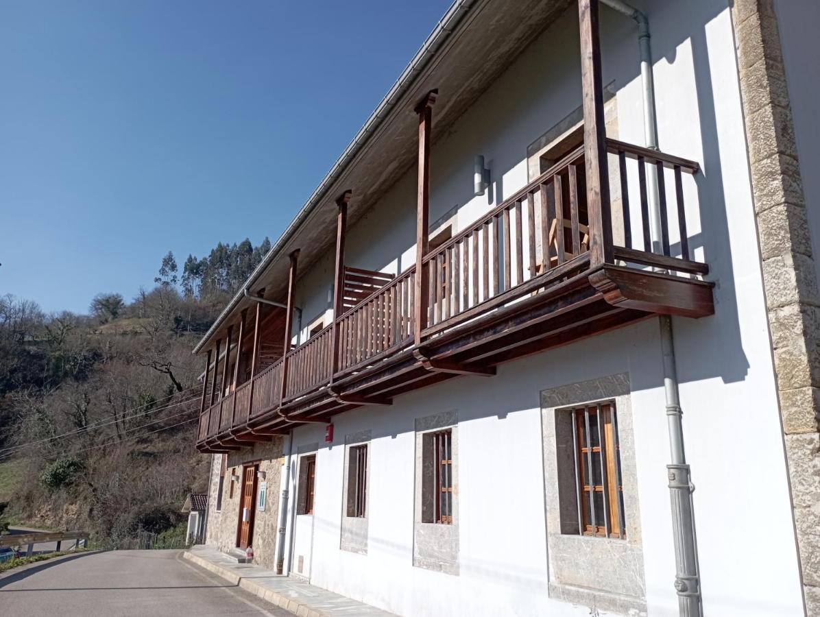 Hotel San Martino Pola de Lena Kültér fotó